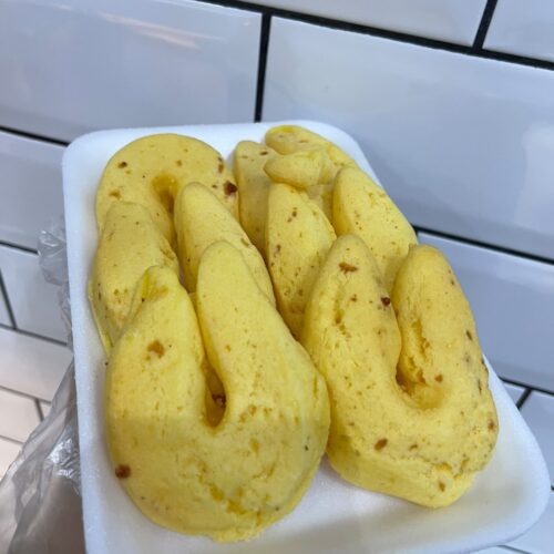 Pão de queijo tipo Chipa bandeja c/6 unidades